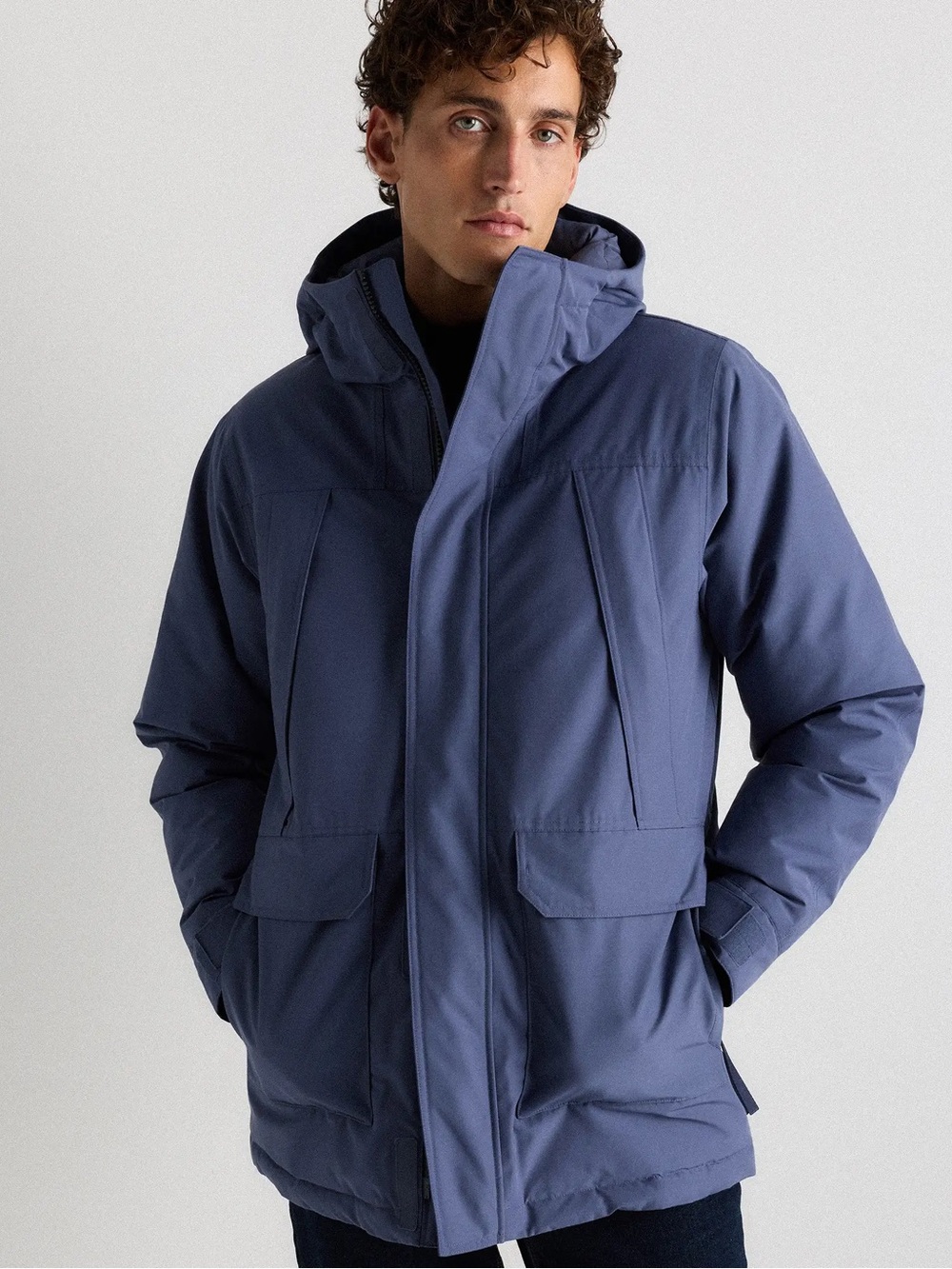 QUINCE men’s Responsible Down Hooded Parka - Picture 2 of 16